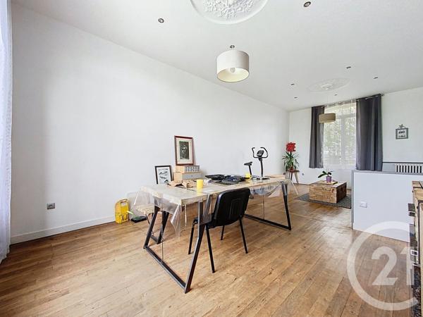 Maison à vendre  9 pièces - 239 m 2   ROCHEFORT  - 17