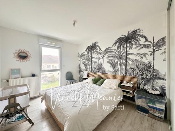 Maison récente de 2 chambres avec jardin et garage !