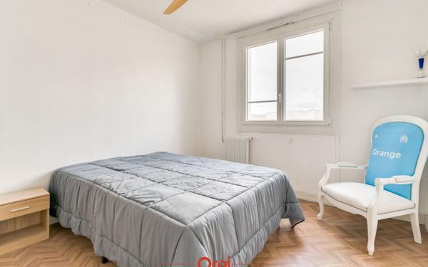 Appartement à vendre    5 pièces • 102,40 m2 Marseille 10