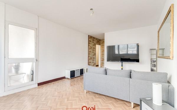 Appartement à vendre    5 pièces • 102,40 m2 Marseille 10
