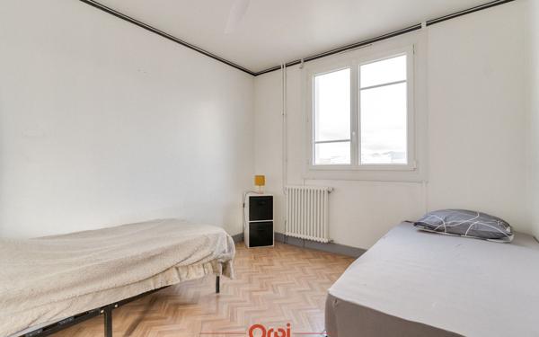 Appartement à vendre    5 pièces • 102,40 m2 Marseille 10