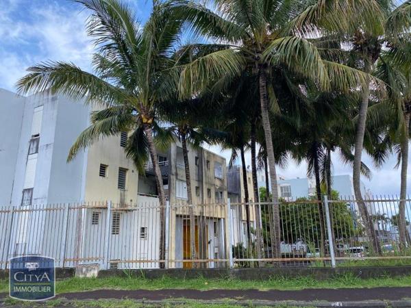 Appartement à louer 1 pièce 27.66m²