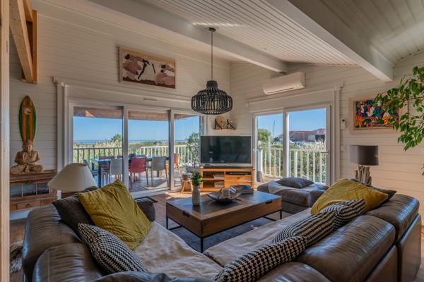 Maison 7 pièces - 220 m²