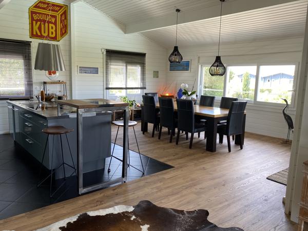 Maison 7 pièces - 220 m²