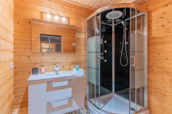 Maison 7 pièces - 220 m²