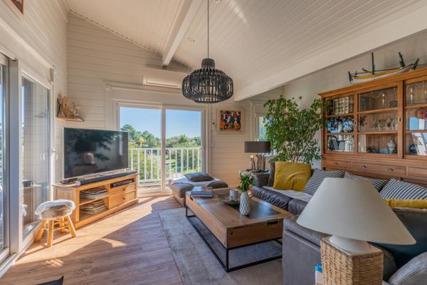 Maison 7 pièces - 220 m²