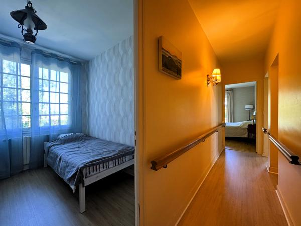 Maison 9 pièces - 300 m² Exclusivité efficity