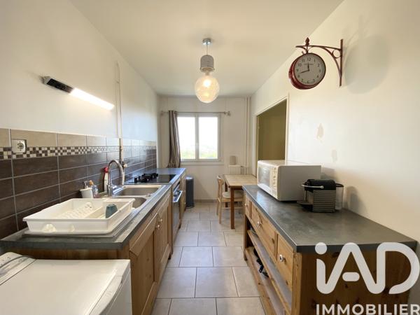 Location appartement 3 pièces 66 m² Tours
