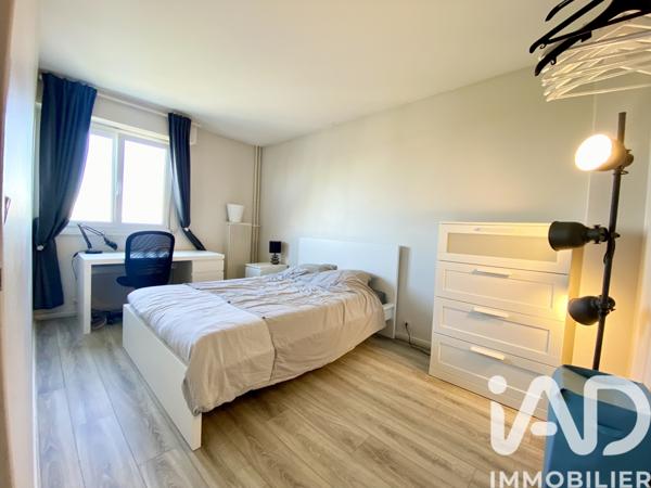 Location appartement 3 pièces 66 m² Tours