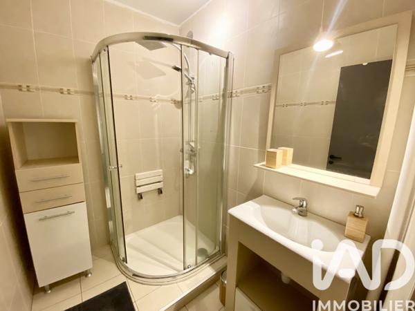 Location appartement 3 pièces 66 m² Tours