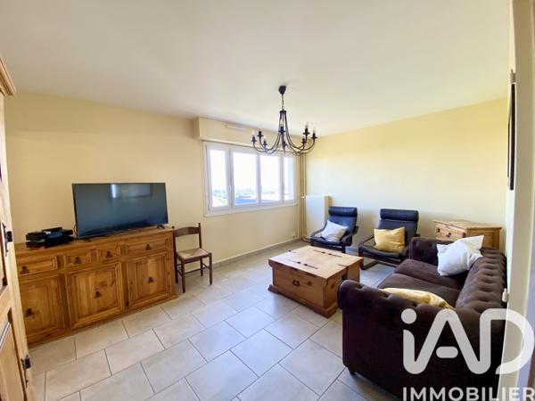 Location appartement 3 pièces 66 m² Tours