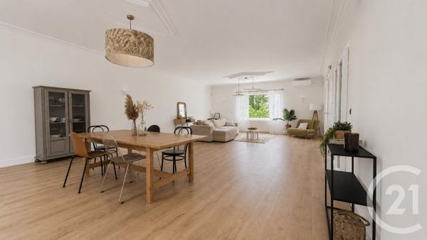 Maison à vendre  6 pièces - 200 m 2   CASTELCULIER  - 47