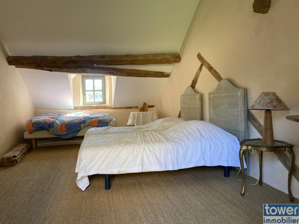 Maison 7 pièce(s) 4 chambre(s) 200 m²