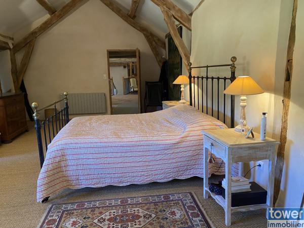 Maison 7 pièce(s) 4 chambre(s) 200 m²
