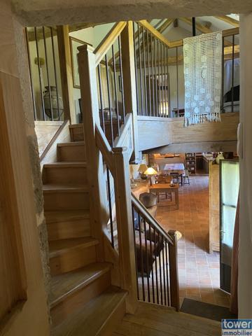 Maison 7 pièce(s) 4 chambre(s) 200 m²