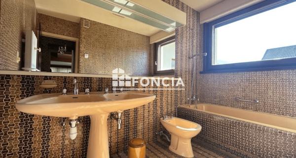 À vendre Maison 6 pièces 224 m² - Scionzier 74950