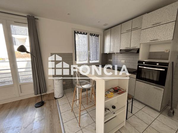 Location Appartement 2 pièces 41.96 m² - Grenoble 38100