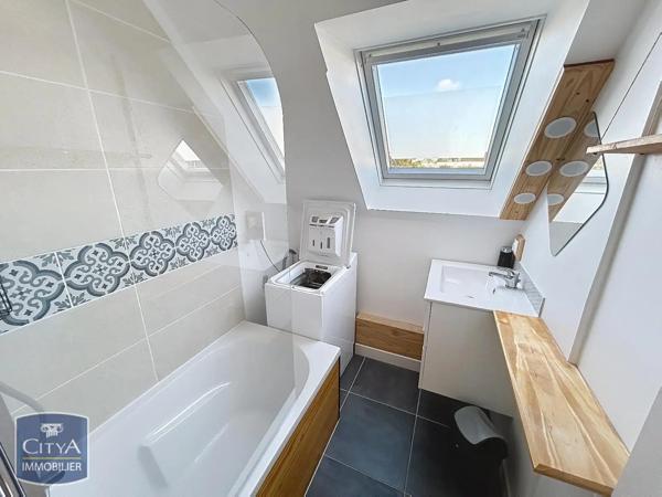 Appartement à louer 3 pièces 48.39m² Hennebont (56700)