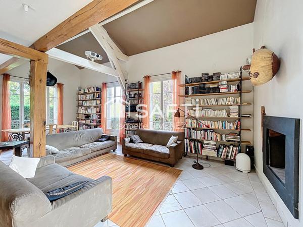 Belle maison en bon état à moins de 10 minutes du RER E et future L15 et au calme