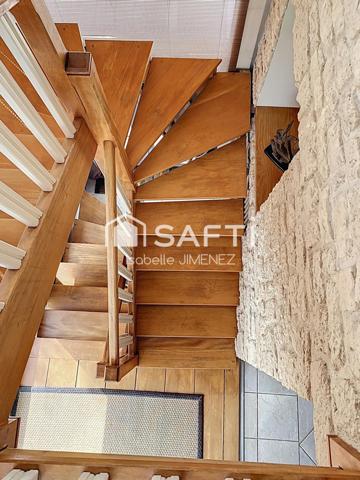 Belle maison en bon état à moins de 10 minutes du RER E et future L15 et au calme