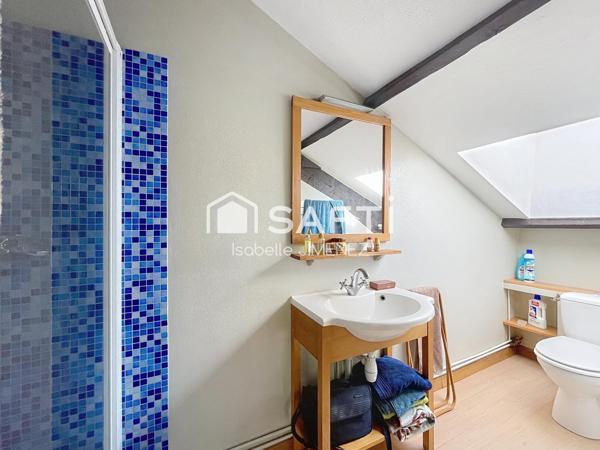 Belle maison en bon état à moins de 10 minutes du RER E et future L15 et au calme