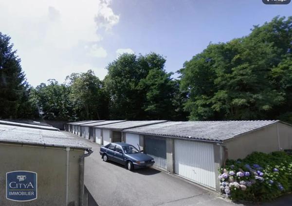 Parking à louer Nantes (44300)