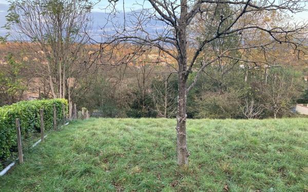 Terrain à vendre    Castres