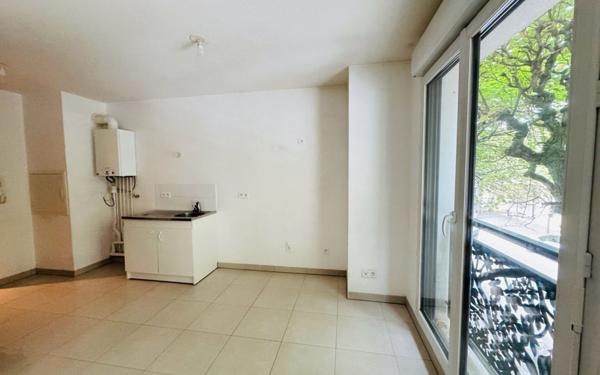 Appartement à vendre    1 pièce • 23 m2 Villemomble