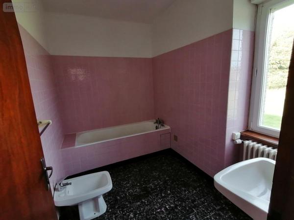 Maison à vendre à Pabu dans les Côtes-d'Armor (22200), ref : 22017-1160