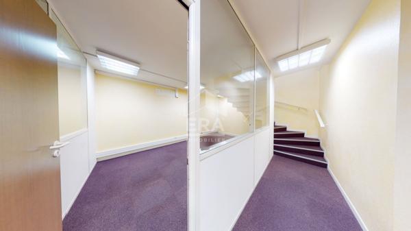 NICE - PROMENADE DES ANGLAIS : LOCAL PROFESSIONNEL DE 208 M²