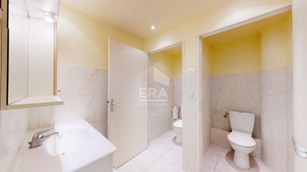 NICE - PROMENADE DES ANGLAIS : LOCAL PROFESSIONNEL DE 208 M²