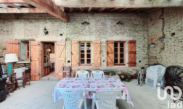 Maison 5 pièces de 196 m² à Saint-Lys (31470)