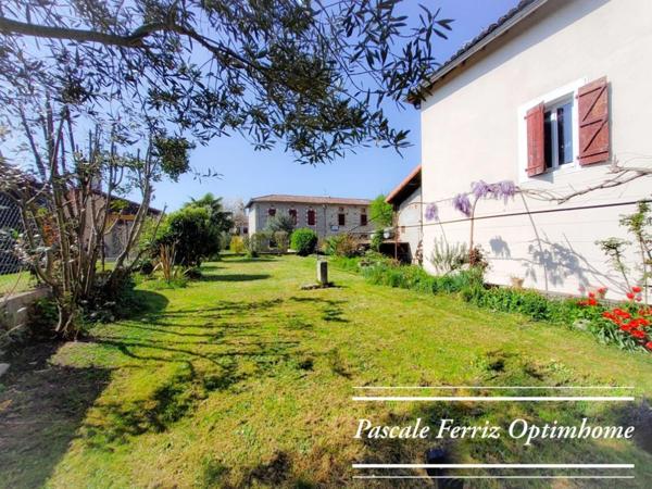 « GLYCINE » Belle Maison T6 - 153 m² – 5 chambres sur terrain 866 m² + garage + 40m² dépendance à Mazères-sur-Salat