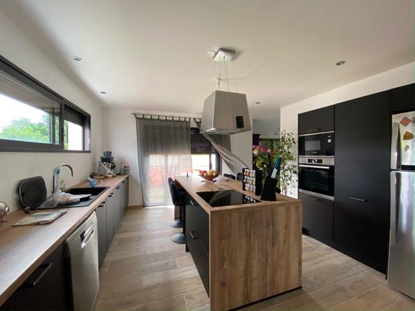 Maison 5 pièce(s) 4 chambre(s) 129 m²
