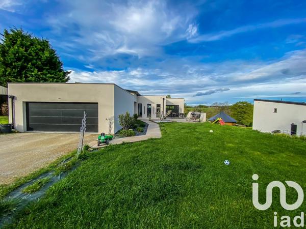 Maison d’architecte 6 pièces de 160 m² à Moustoir-Ac (56500)