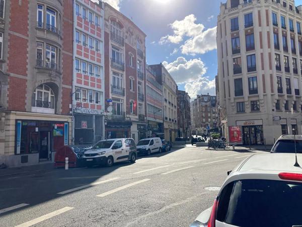 Parking / Box à louer à Lille (59000)