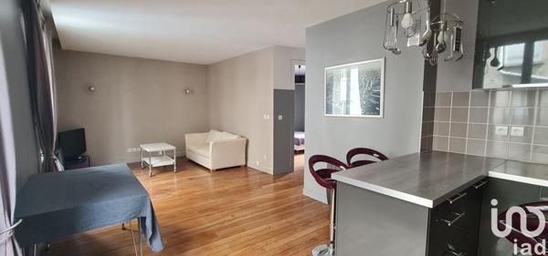 Appartement 2 pièces de 52 m² à Issy-les-Moulineaux (92130)