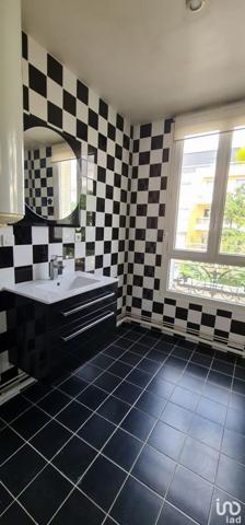 Appartement 2 pièces de 52 m² à Issy-les-Moulineaux (92130)