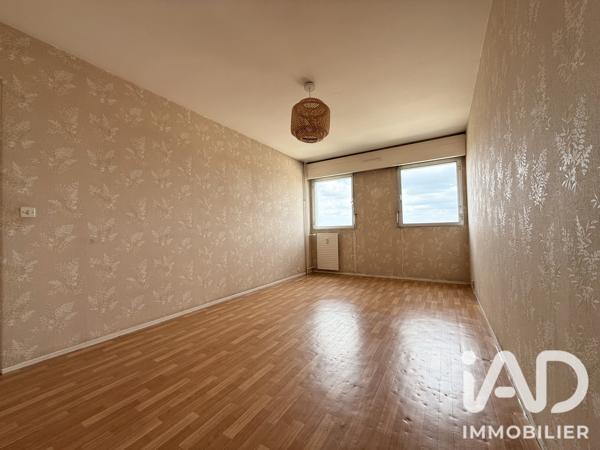 Location appartement 2 pièces 57 m² Montluçon