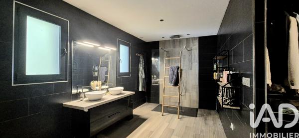 Maison à vendre 5 pièces 149,77 m² Saint-Étienne