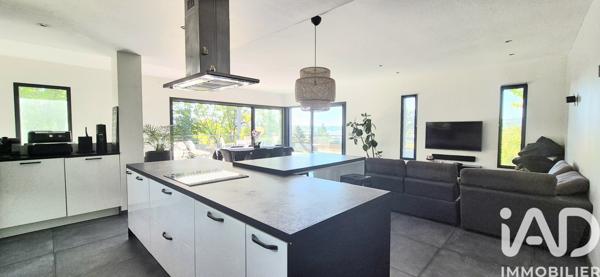 Maison à vendre 5 pièces 149,77 m² Saint-Étienne