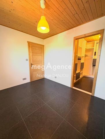 Maison à VIRE NORMANDIE, 14500 - 7 pièces 195m²