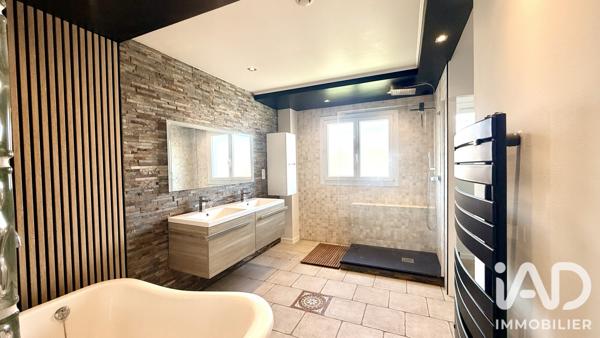 Maison à vendre 3 pièces 91,6 m² Fréjus