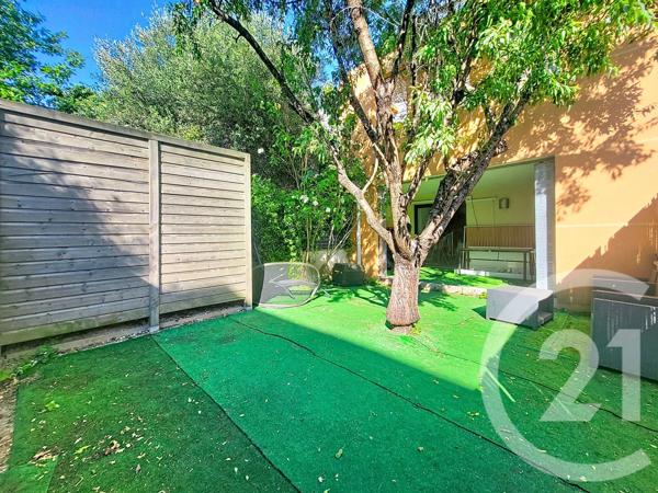 Appartement F3 à vendre  3 pièces - 61,66 m 2   MONTPELLIER  - 34