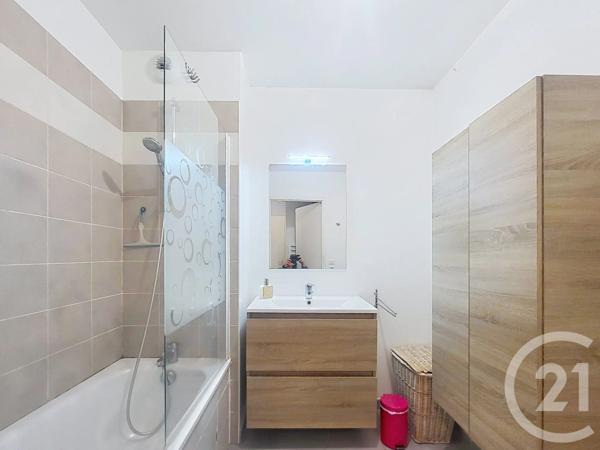 Appartement F3 à vendre  3 pièces - 61,66 m 2   MONTPELLIER  - 34