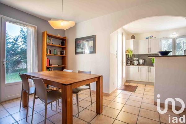 Maison à vendre 4 pièces 130 m² Rochefort-du-Gard