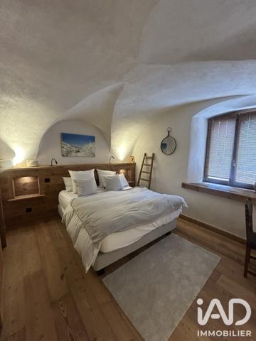 Maison à vendre 12 pièces 673,93 m² La Salle-les-Alpes
