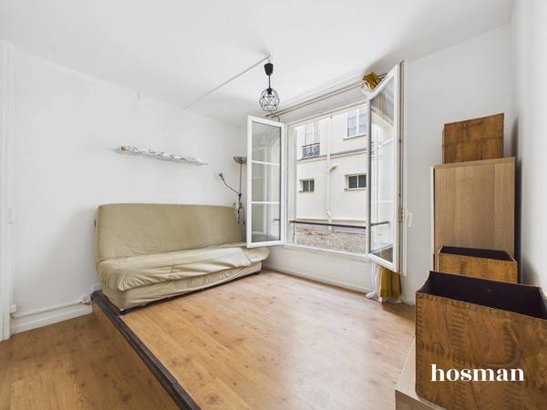 Coup de coeur - 2 pièces de 27,2m² - accès toit terrasse toléré - Rue de la Fontaine au Roi, Paris