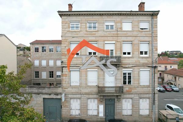 Vente                                                      Appartement
                        
                     5 pièces                      83 m2                     à Saint-Chamond