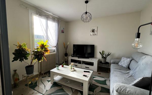 Maison à vendre    2 pièces •  Nogent-le-Rotrou